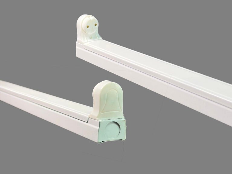China Manufacturer for LED Batten Fitting